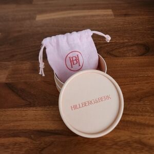 Hillberg & Berk 14k Gold Vermeil Box Chain w/Kick Charm